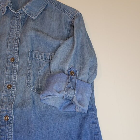 Cloth & Stone Blue Ombre Chambray Shirt Roll Tab Sleeve Button Up Top Women's XS - Picture 9 of 12